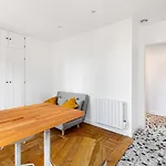 Guestready - Chic Retreat Near Place De La Nation